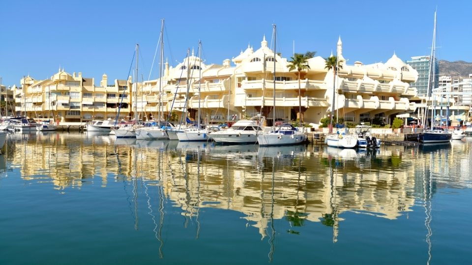 Benalmadena Hafen Häuser